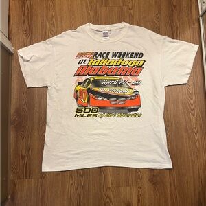 Vintage Gildan Heavy Cotton Talladega 2007 Racing Graphic T-Shirt